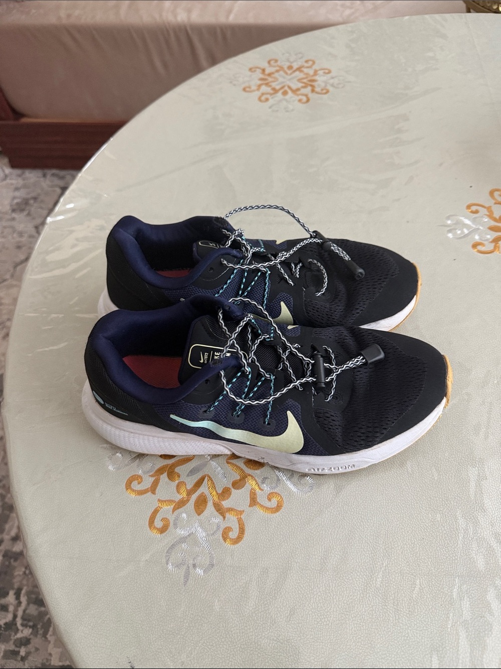 Nike Kids Black Sneakers with Light Green Swoosh